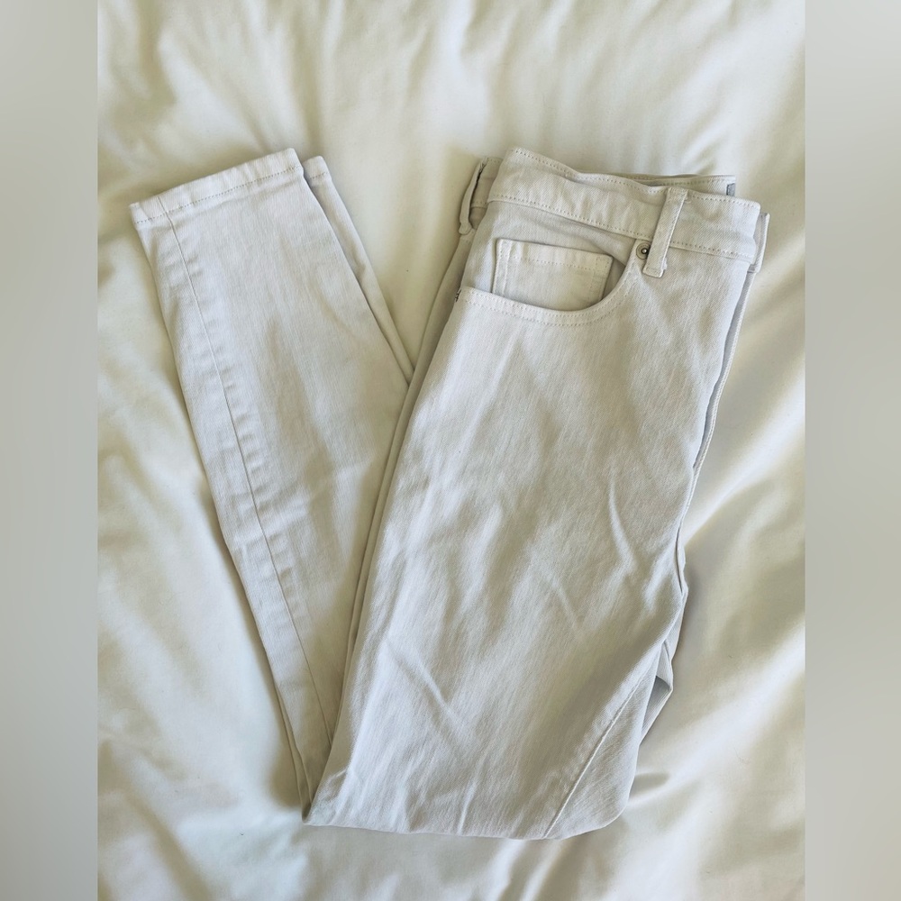 Women’s Everlane Authentic Stretch High-Rise Skinny Jean, White, Size 28 Regular